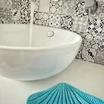 Del Conte Di Capo Testa 아파트 *